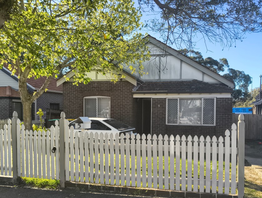5 Birriwa Ave